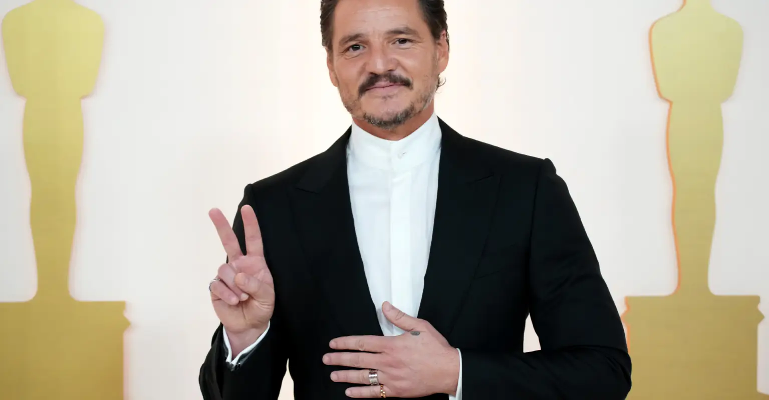 Pedro Pascal explains why he always poses with his hand on his torso