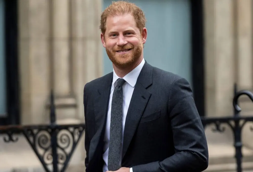 size-large wp-image-1263210191