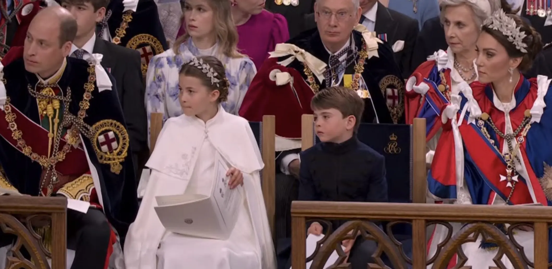 People joke that Prince Louis and Princess Charlotte have come in Star Wars cosplay to King's coronation