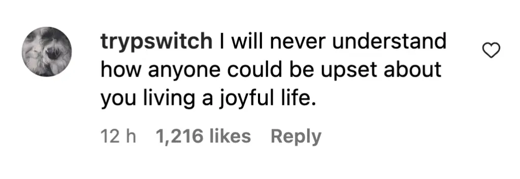 wp-image-1263210912 size-large