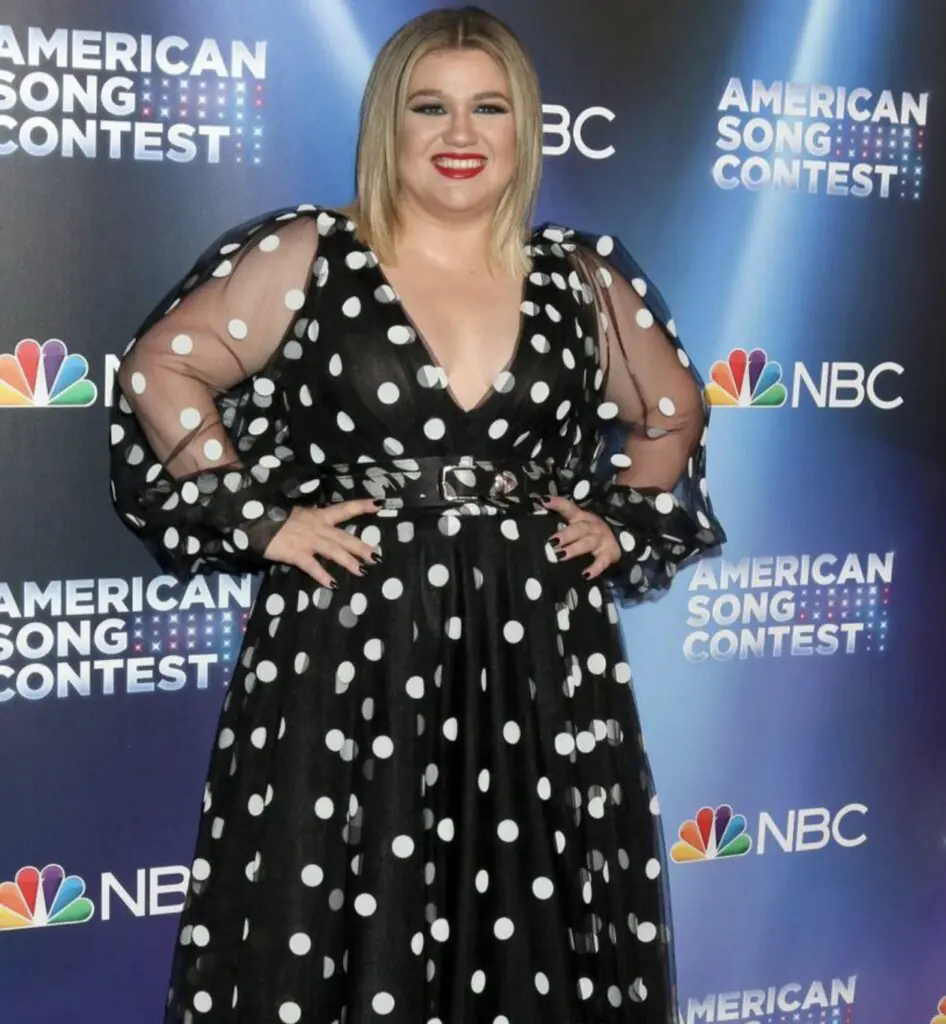 size-large wp-image-1263211402