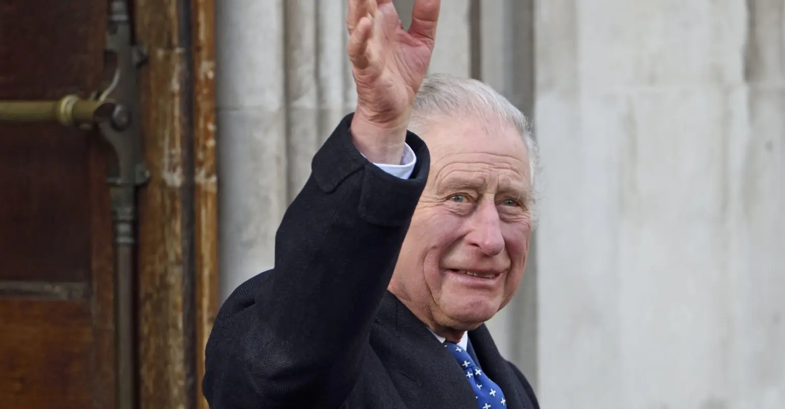 Side-by-side photos show how King Charles III's coronation compared to his mom's 70 years ago