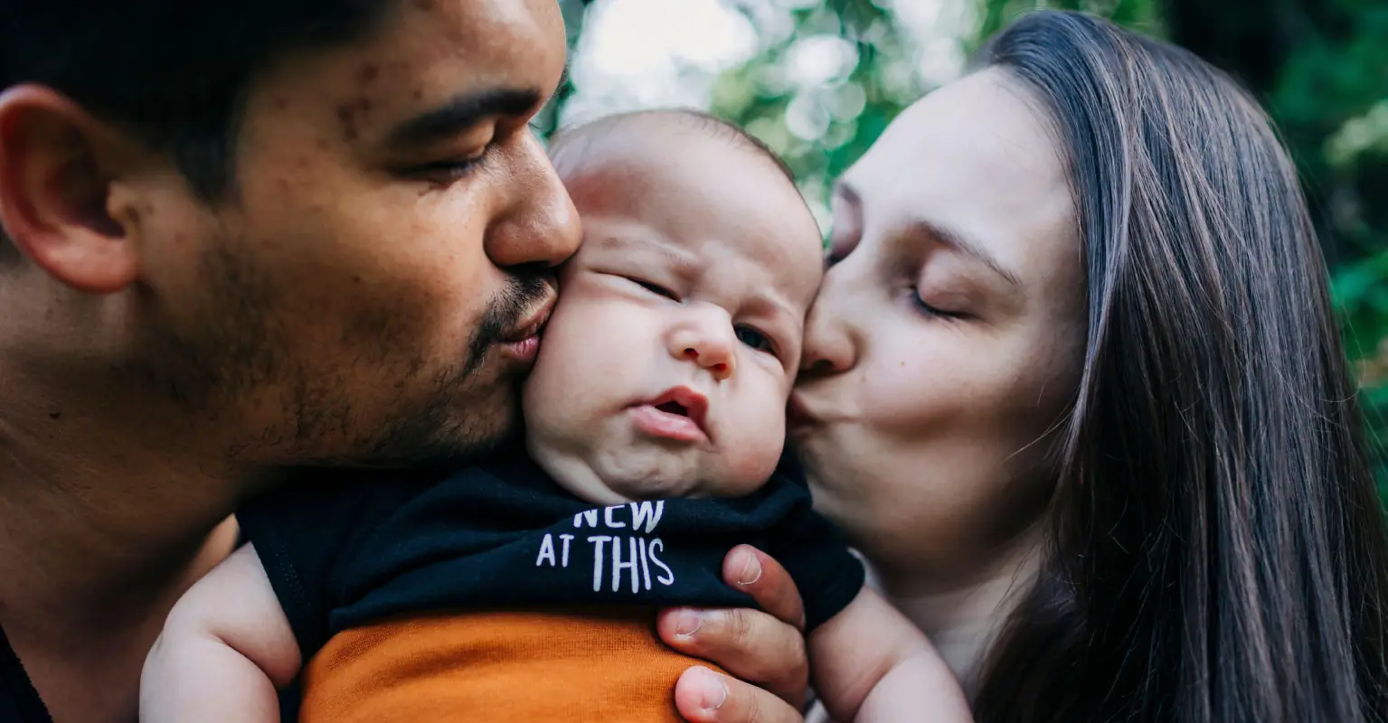Psychologist warns parents to stop kissing their children on the lips