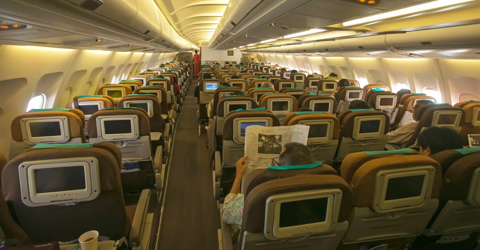 Influencer says it's 'discrimination' that airplane aisles aren't made wider for plus-size travelers
