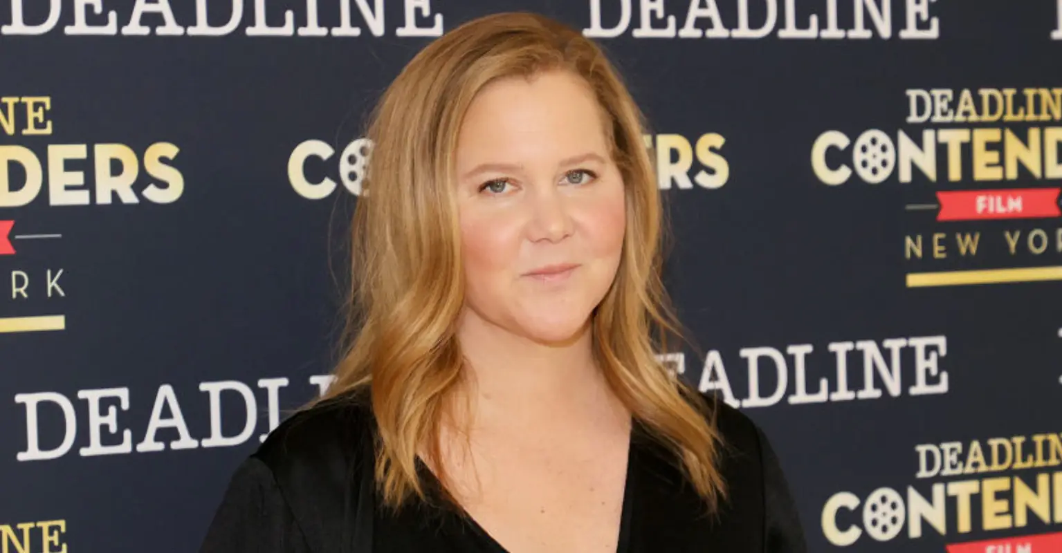 Amy Schumer reveals brutal Alec Baldwin joke she 'wasn't allowed to say' at the Oscars
