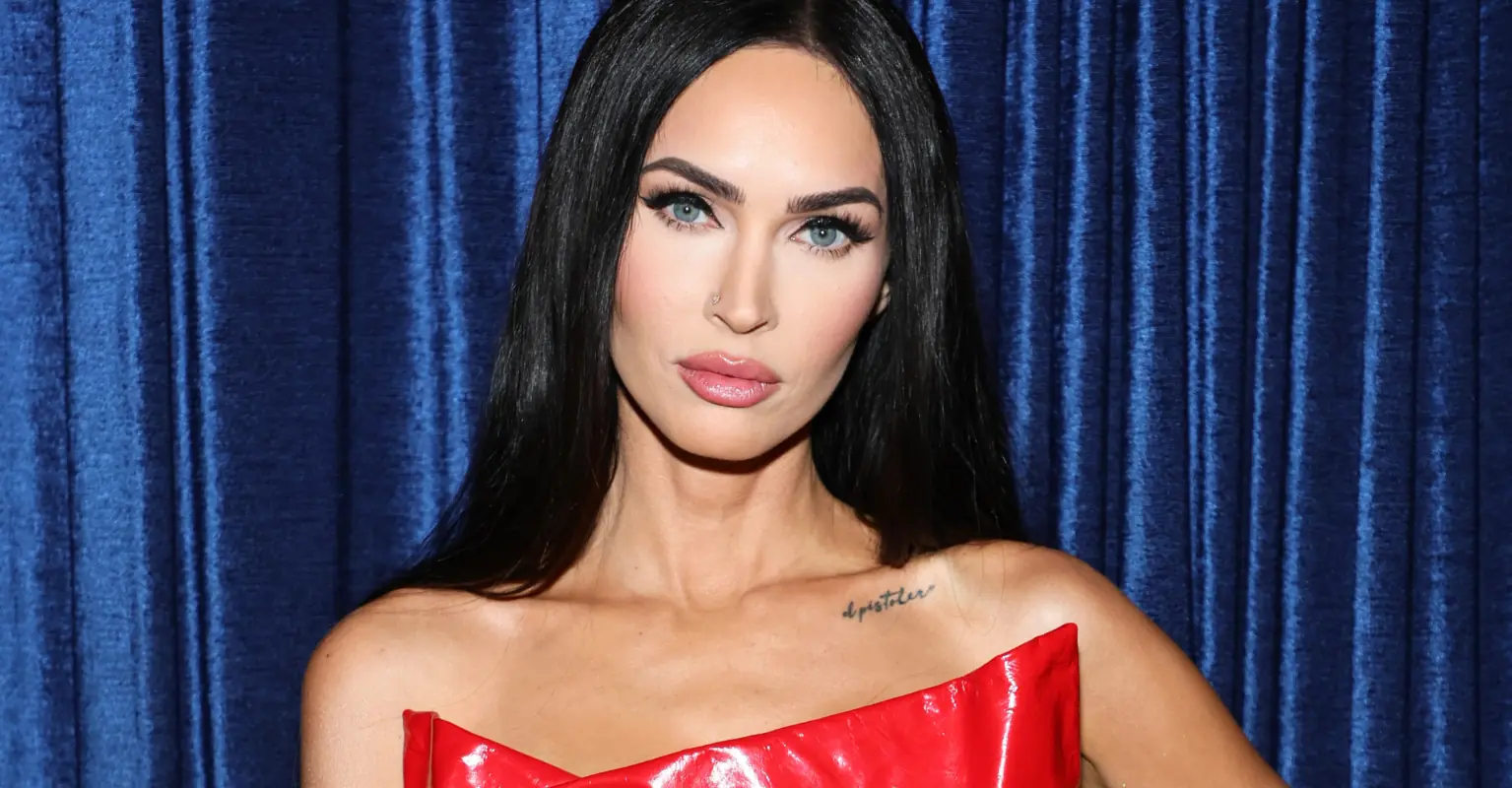 Megan Fox fiercely shuts down neighbor's claim she 'forced' sons to wear girls' clothes: "You f***ed with the wrong witch"