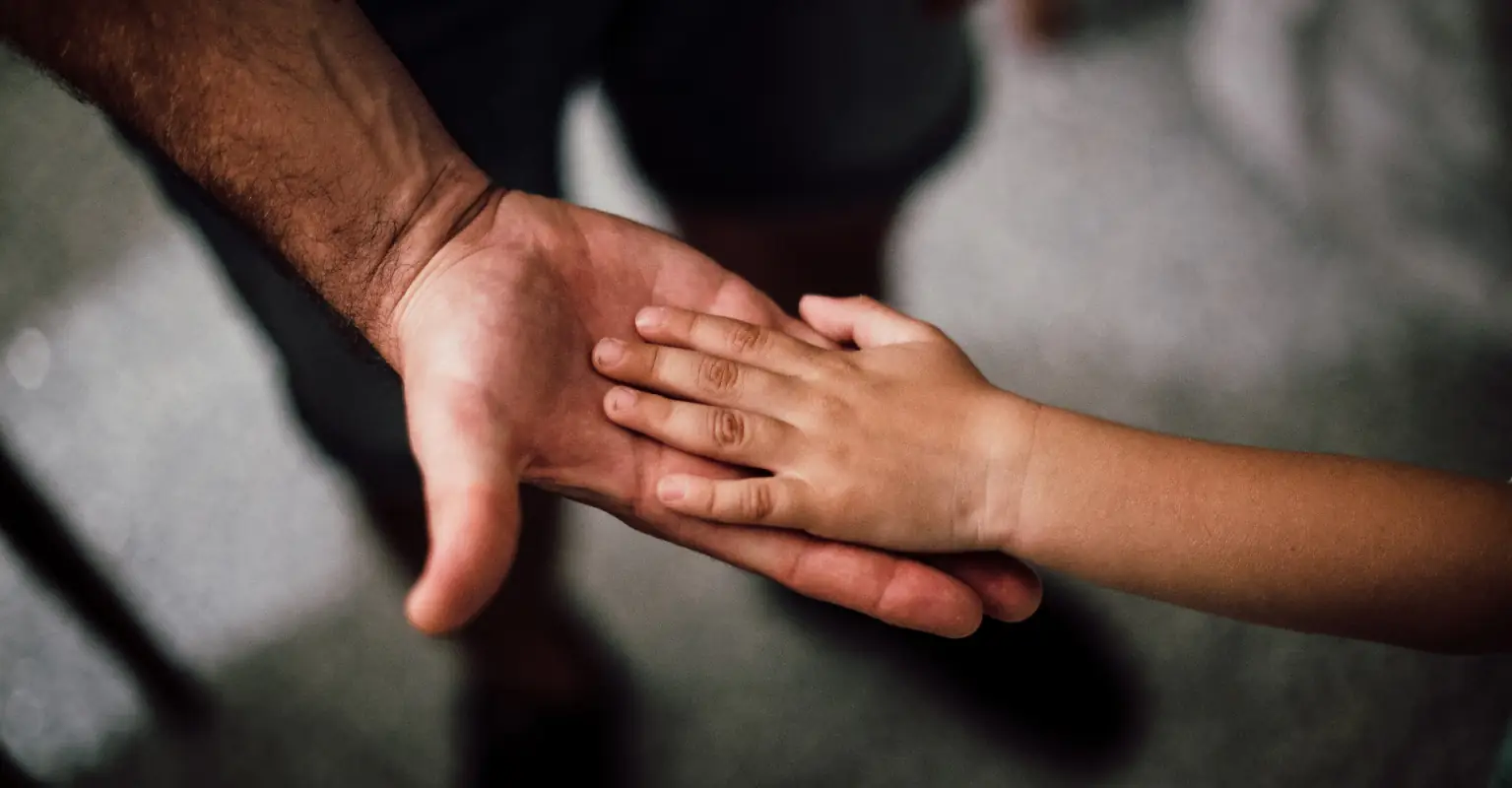 Dad defends himself for kissing son, 5, on the lips after being criticized by trolls