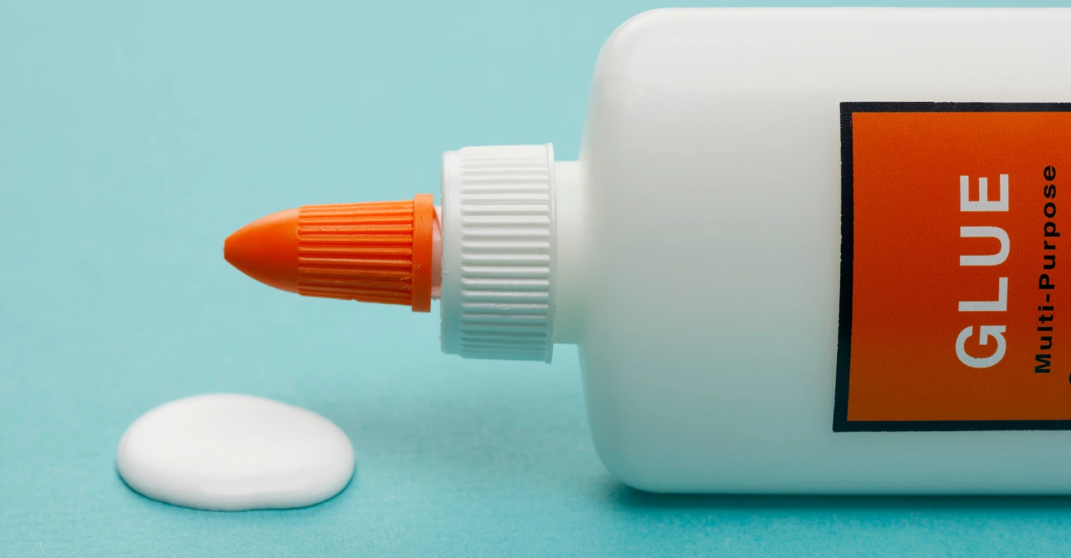 Mom accidentally glues her eye shut after mistaking bottle of nail glue for eye drops