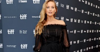 Jennifer Lawrence breaks silence on rumors she had affair with Liam Hemsworth while he was with Miley Cyrus