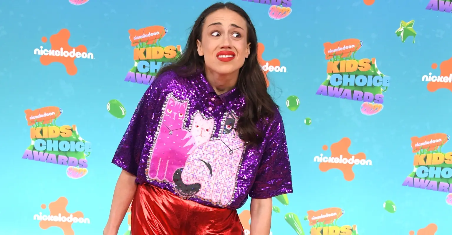 Colleen Ballinger addresses grooming rumors with 10-minute song