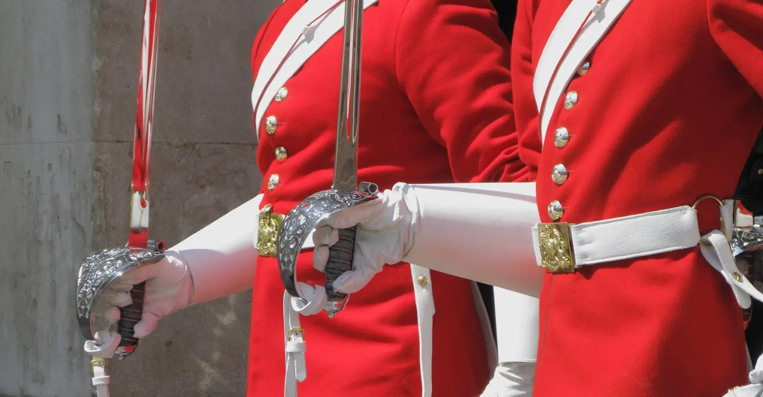 King's Guard screams in terrified woman's face accusing her of touching him
