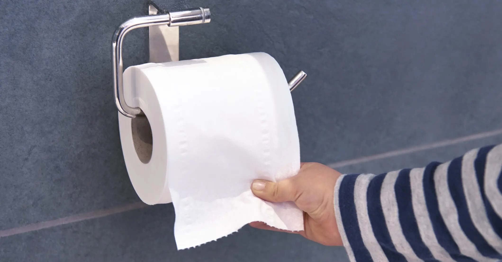 Expert explains why you should never wipe more than 3 times after pooping