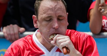Nathan's hot dog-eating champion suffers nasty consequences after eating 62 hot dogs in 10 minutes