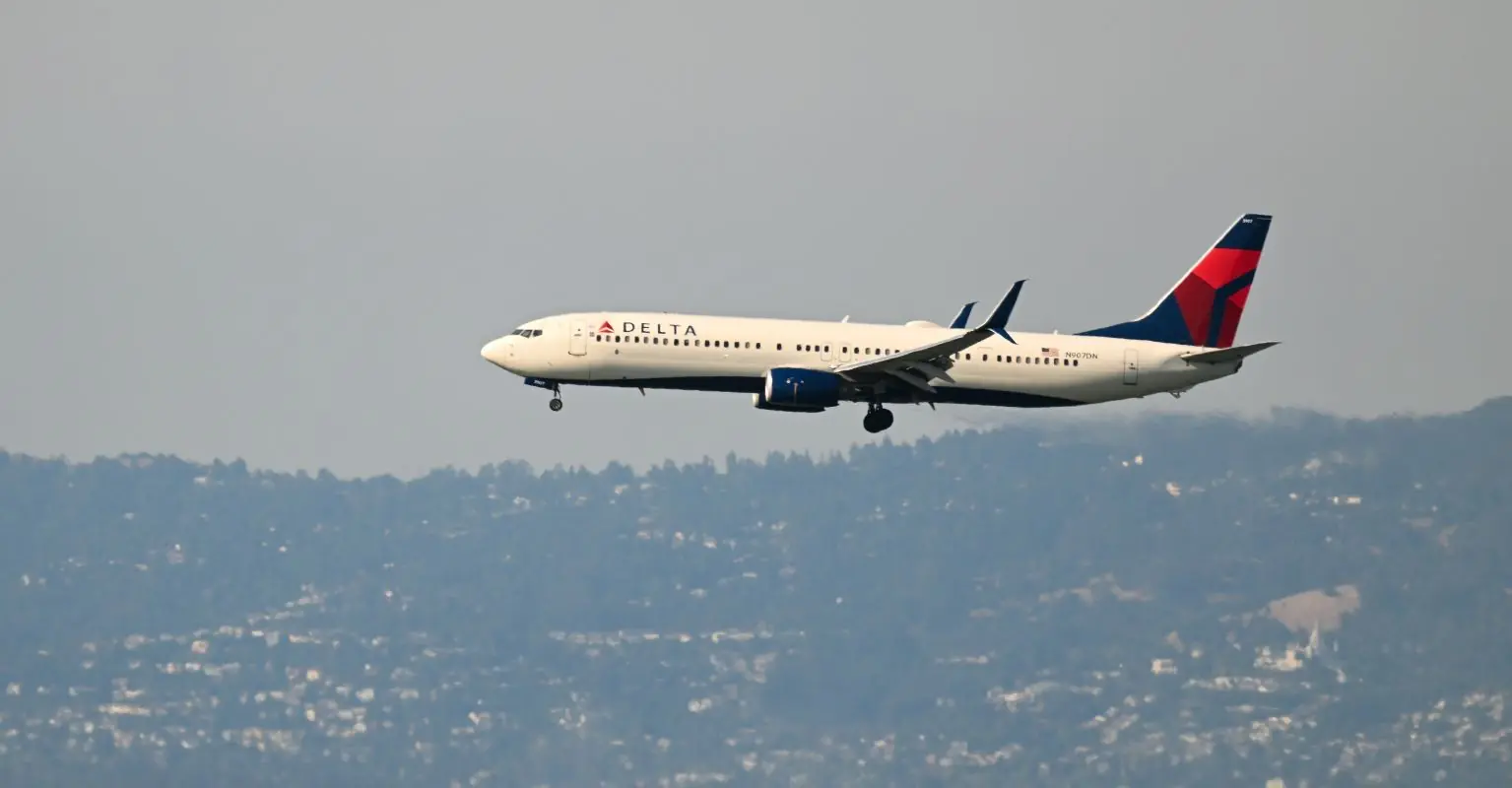 Flight attendant becomes hero by saving couple's honeymoon after woman forgot her passport