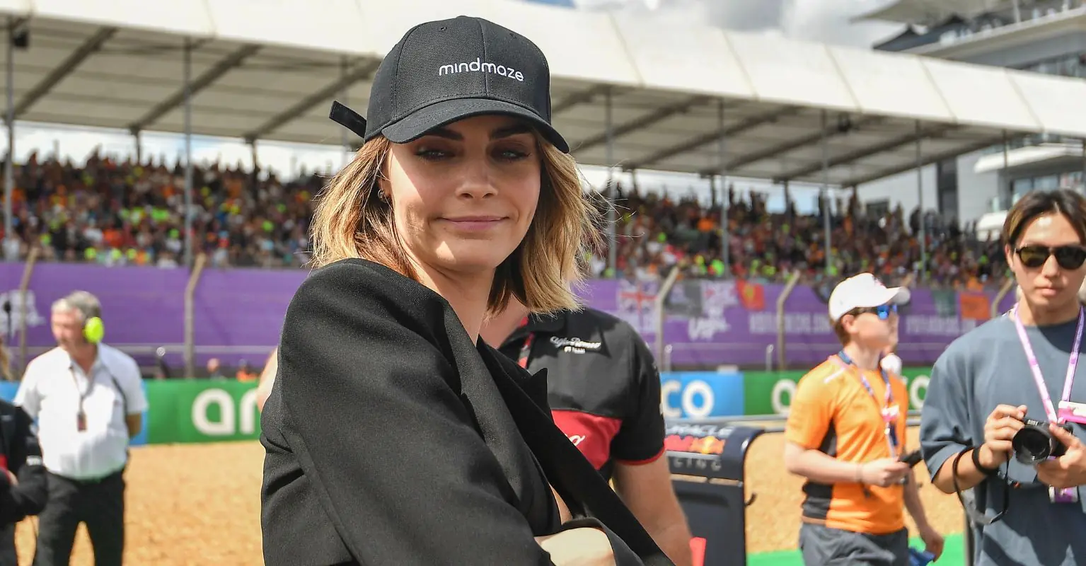 Cara Delevingne blasted as 'rude' after refusing to talk to F1 legend Martin Brundle at Grand Prix