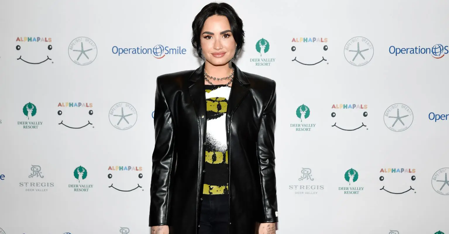 Demi Lovato reveals parents' sweet reaction when she came out to them at 25