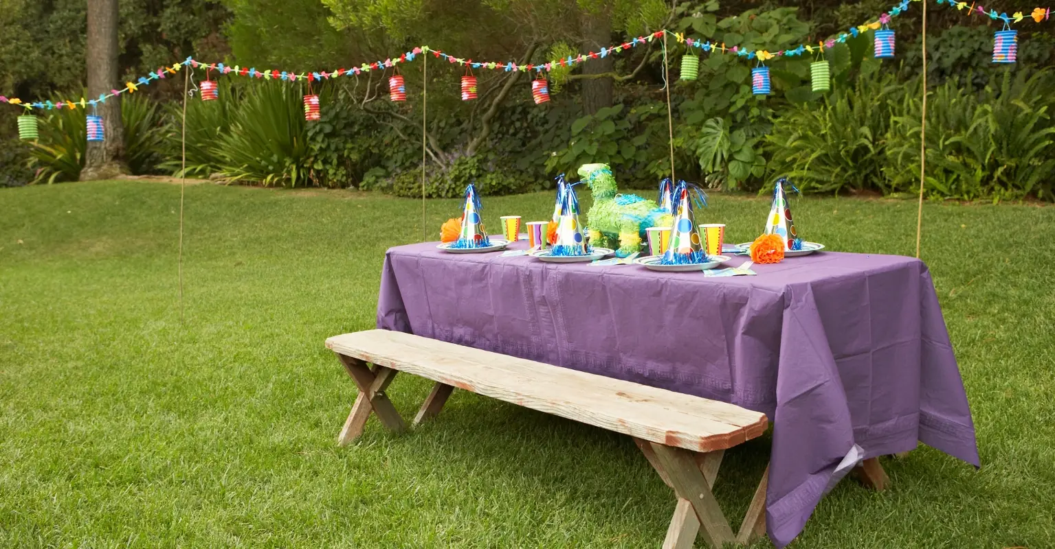 Locals surprise young boys after no one shows up to their birthday party