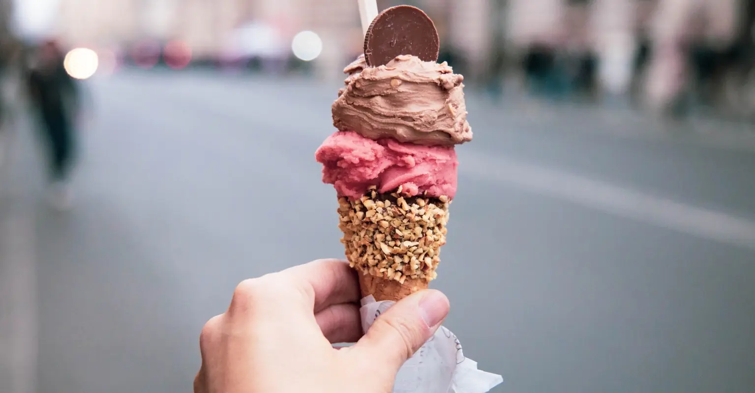 Woman's brutal response to Tinder match asking her out for ice cream goes viral