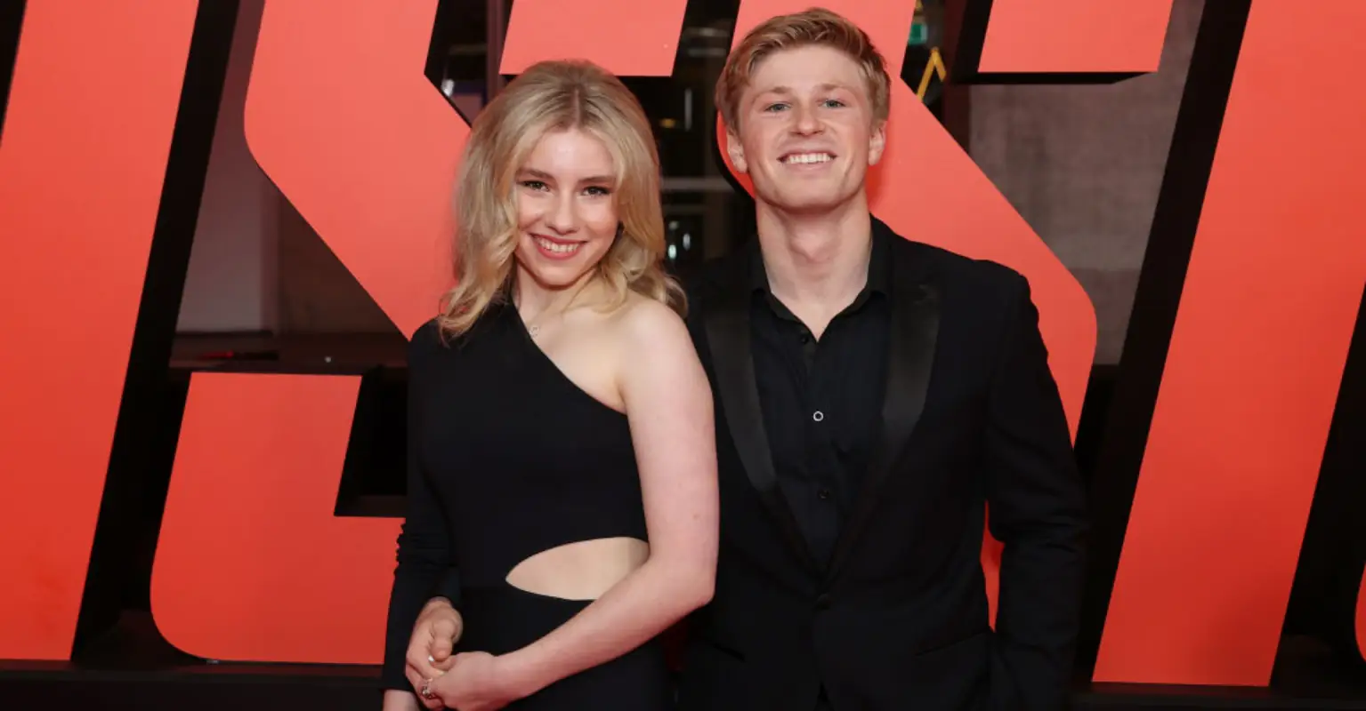 Fans can't believe how much Robert Irwin's girlfriend looks like his sister Bindi