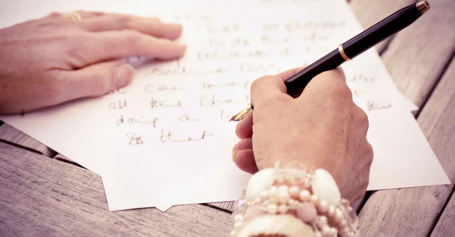 Woman who 'died' for 27 minutes scrawls chilling note after resuscitation