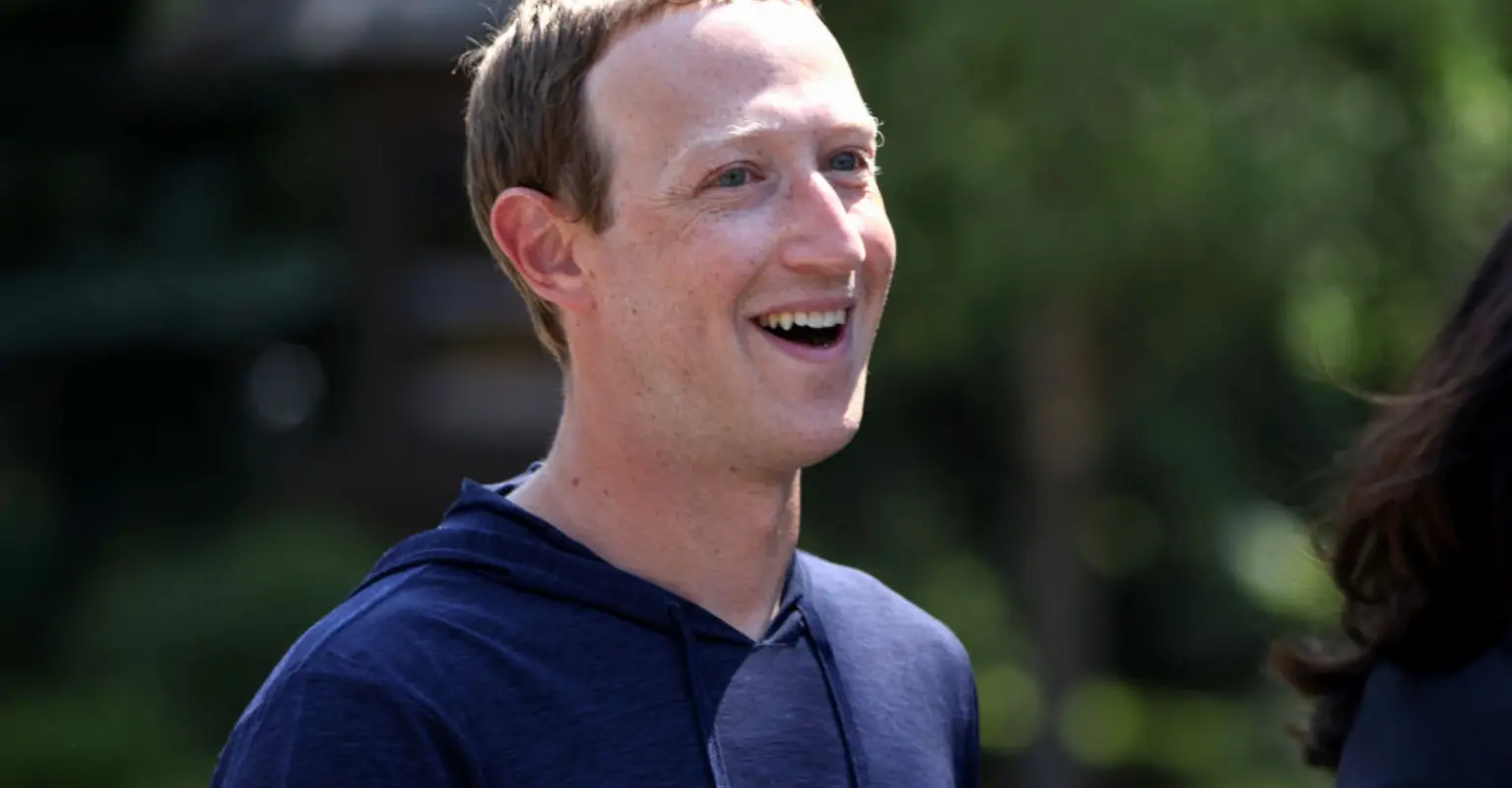 Mark Zuckerberg warns against screenshotting Facebook Messenger chats