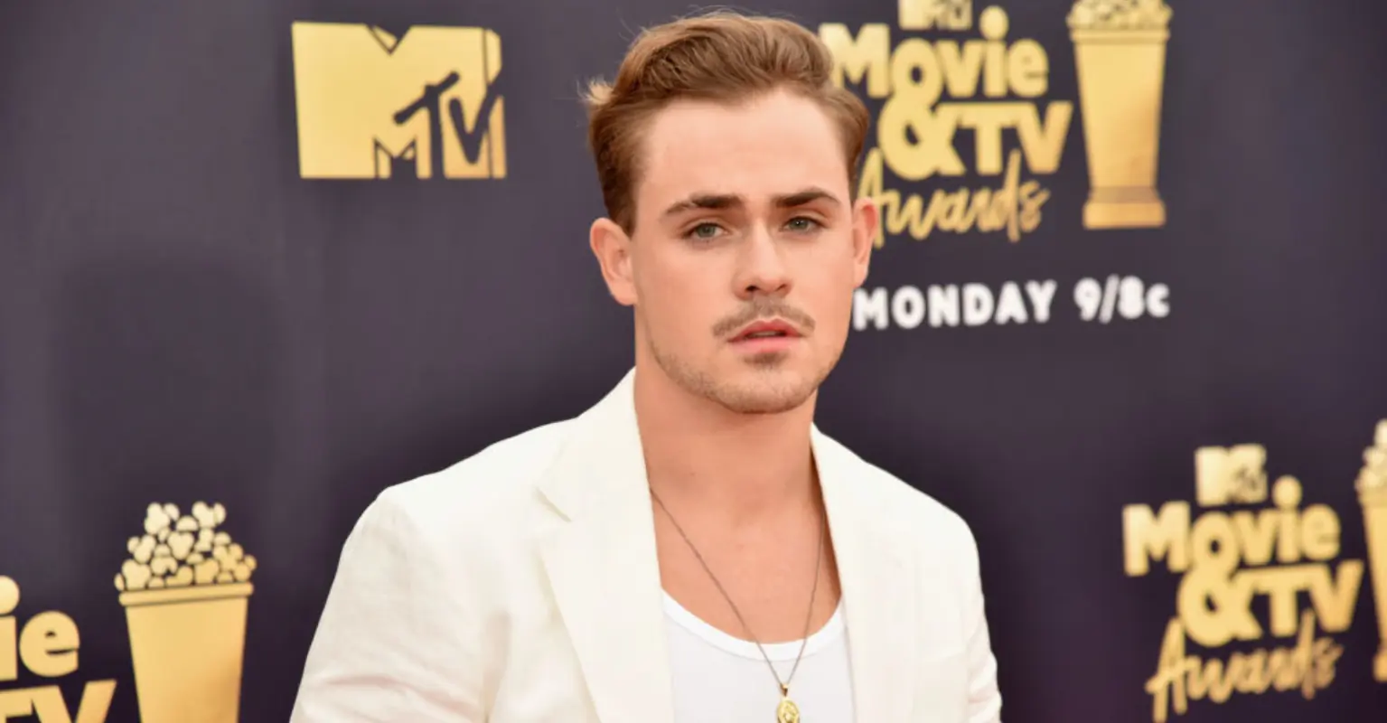 Mom who thought 'Stranger Things' star was her boyfriend devastated after learning she was scammed