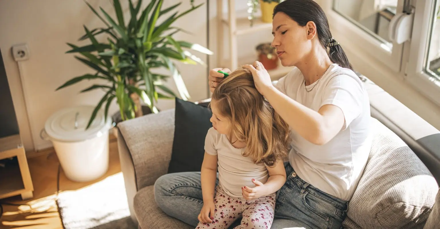 Vegan mom refuses to get rid of child's head lice because she doesn't want to kill a living thing