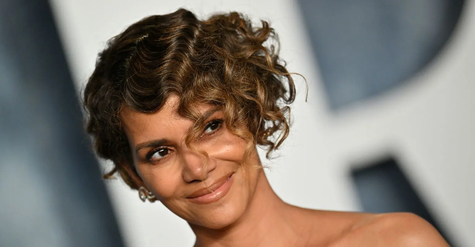 Halle Berry hailed as 'most beautiful' woman on earth after showing her natural hair