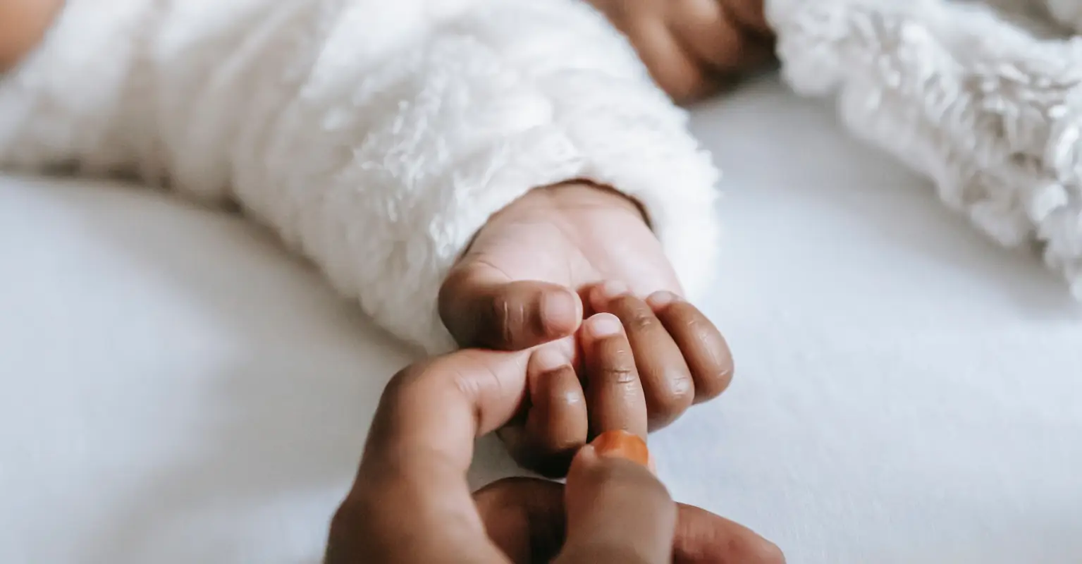 One-year-old tragically dies after distracted driver allegedly forgot her in daycare van for hours