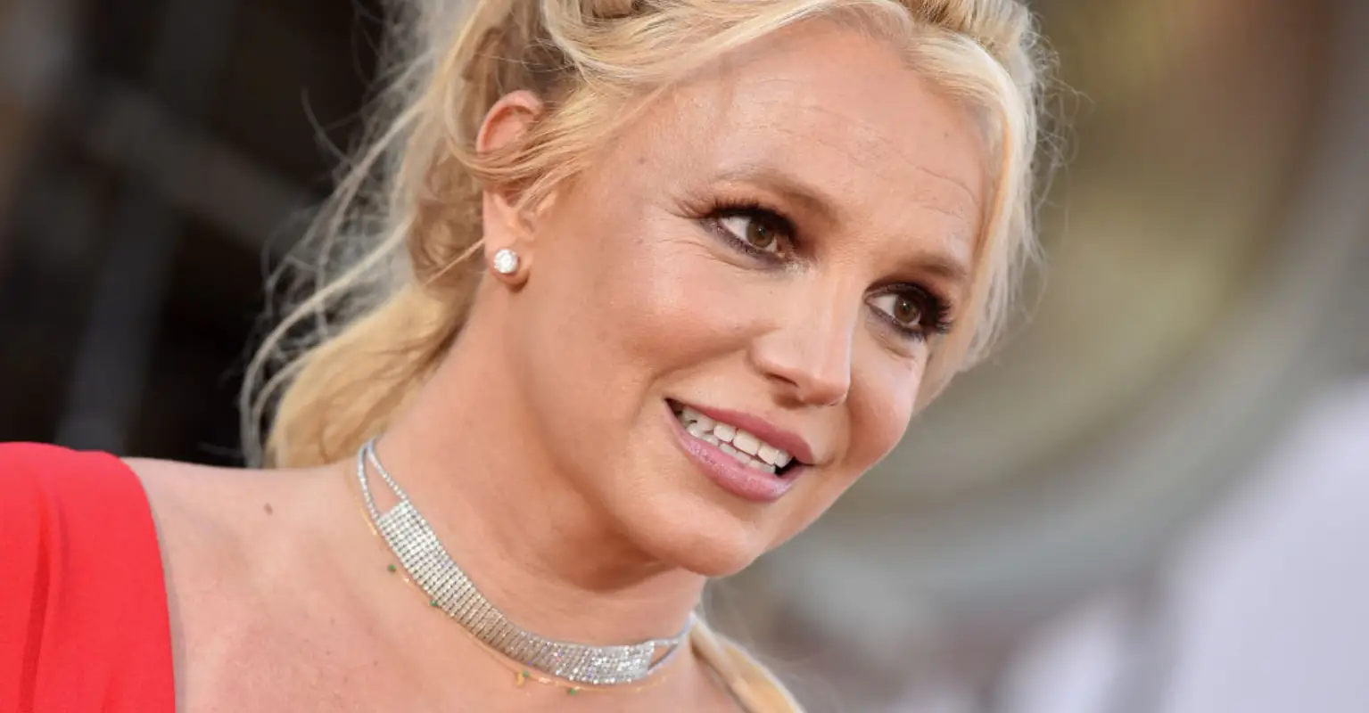 Britney Spears tells followers she's getting divorced because she 'couldn't take the pain anymore'