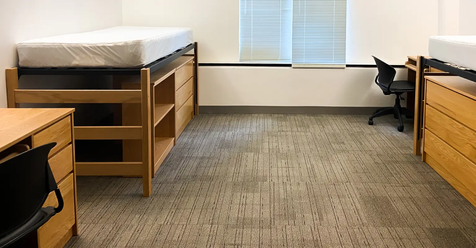 Dad-of-11 collapses and dies suddenly while helping son move in to college