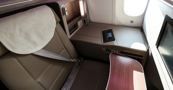 Mom told to 'go back to her real seat' after buying toddler first-class plane ticket