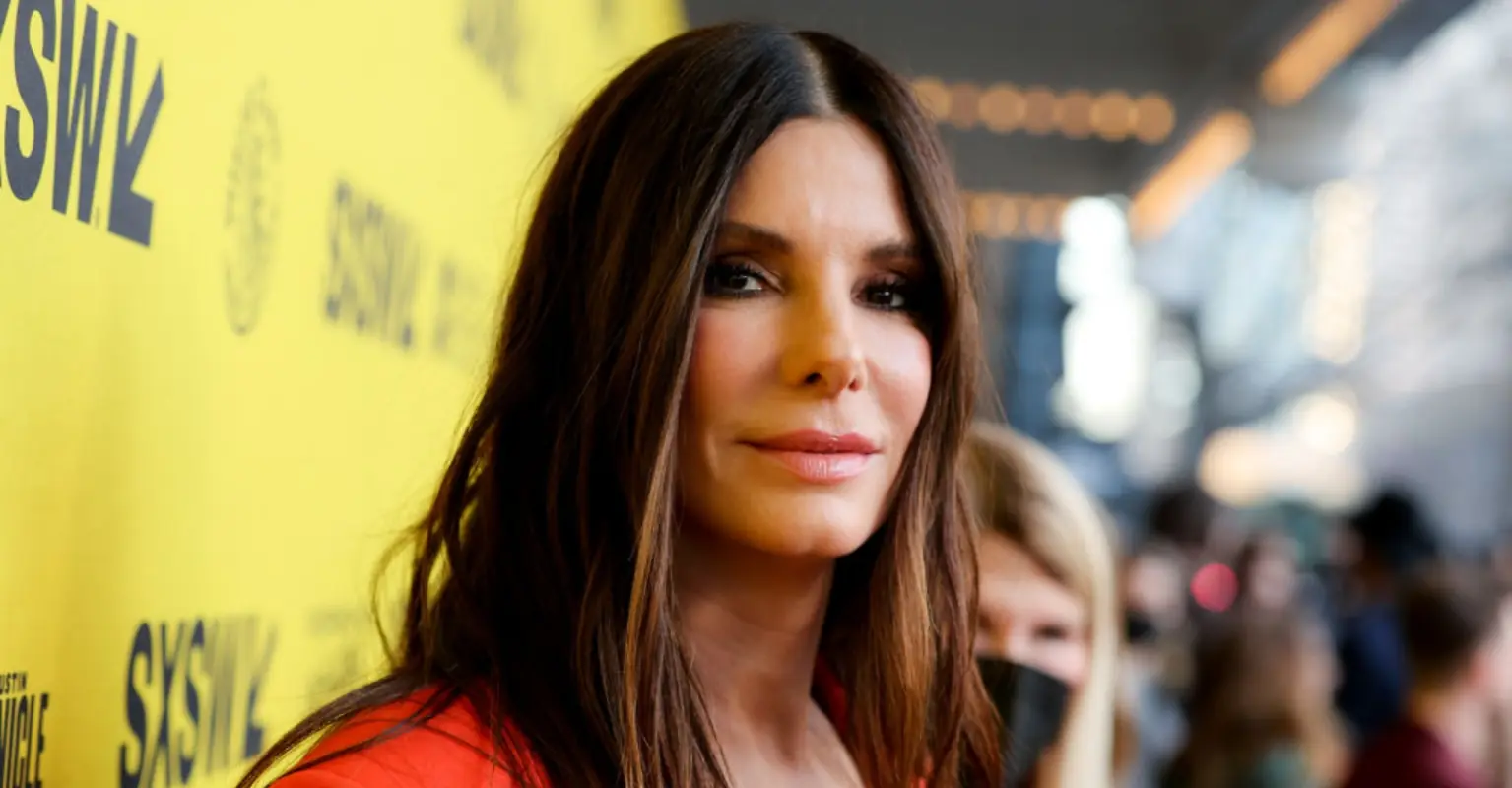 Sandra Bullock is praised for taking care of partner after he dies of 'cruel disease'