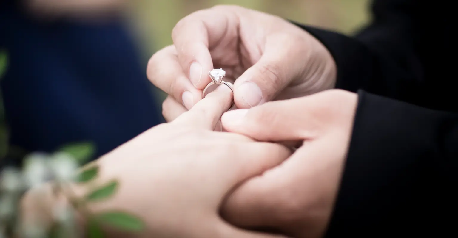 Bride-to-be criticized for 'grabbing' ring before partner can finish proposal: 'Run sir'