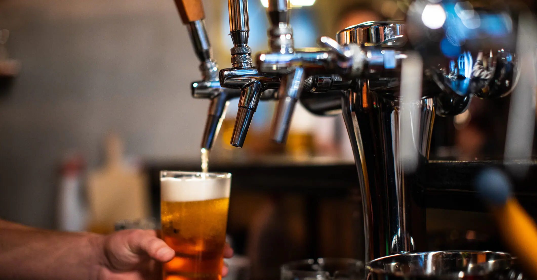 Grandad, 81, who went missing for a week leaving family frantic ends up being found having a beer in the pub