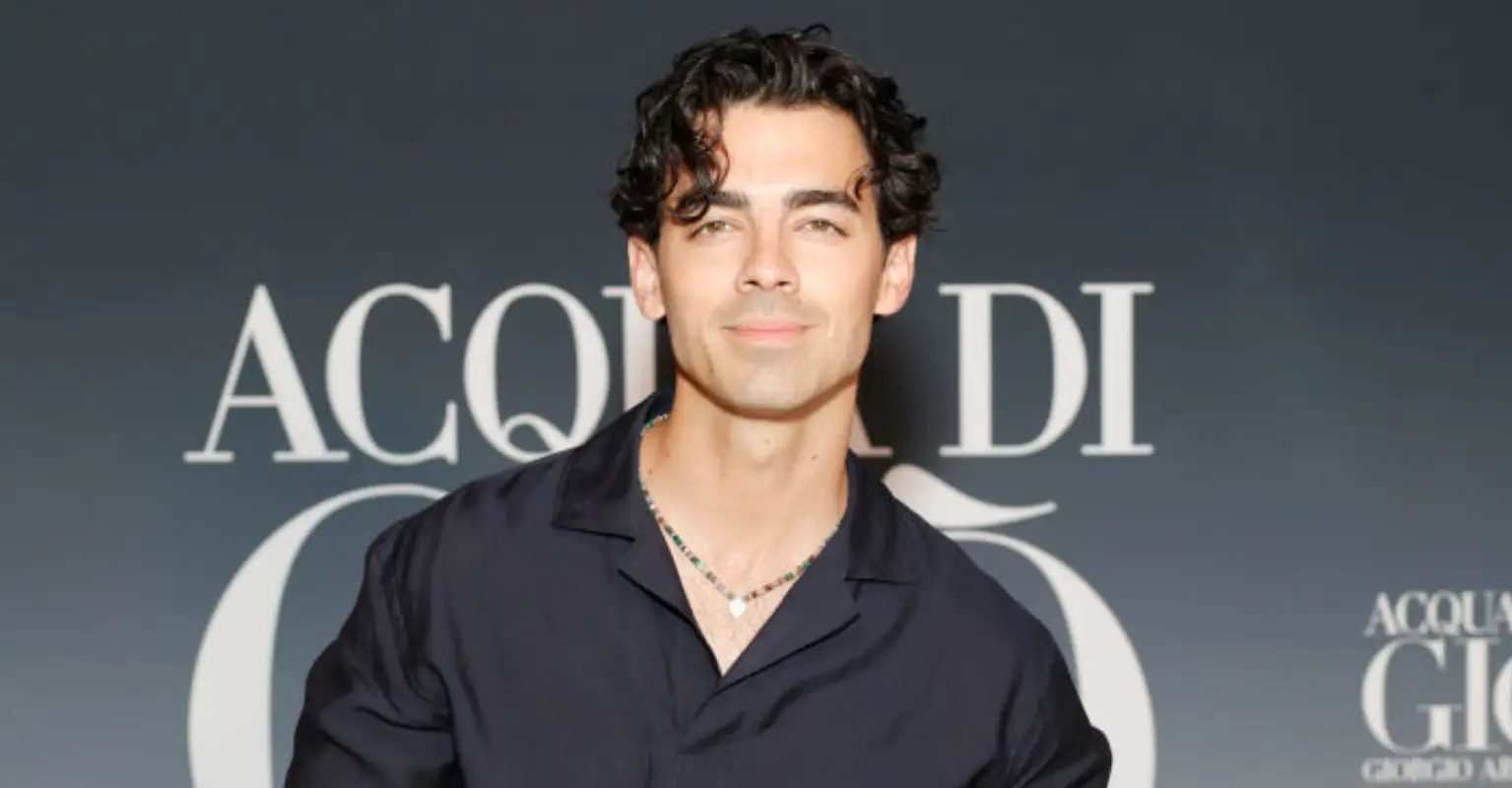 Joe Jonas breaks silence on 'tough week' after filing for divorce from Sophie Turner during concert