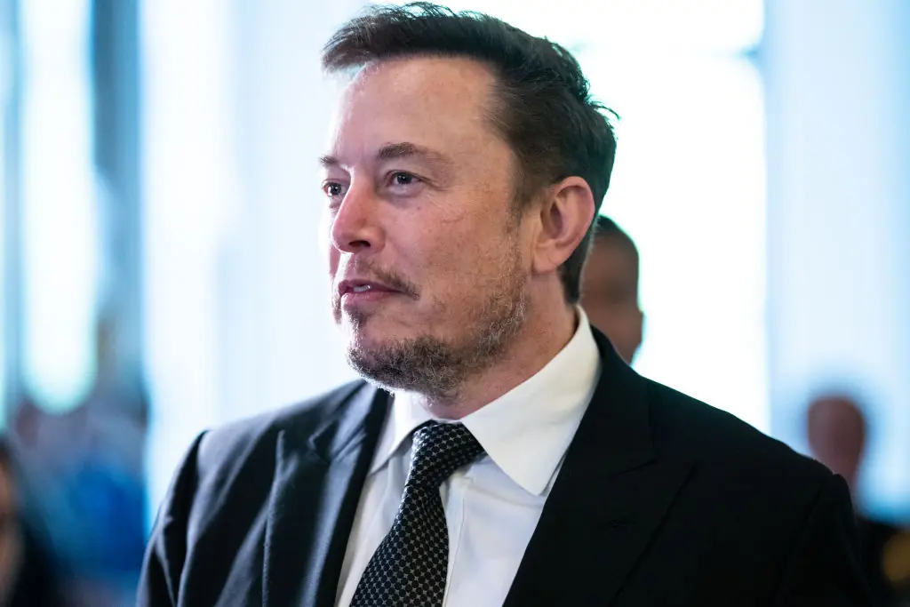 Elon Musk was slammed as 'disgusting' after he shared private photo of Amber Heard - Article Image 4