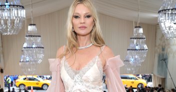 Fans rush to defend Kate Moss after new photos of the model are shared online