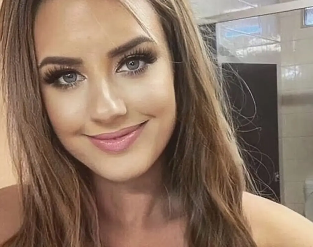 size-large wp-image-1263230217