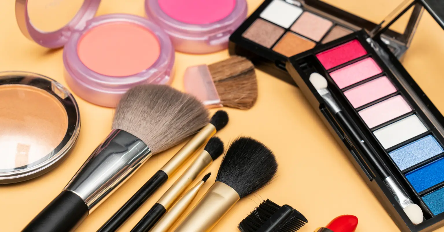 Women are wearing 'unapproachable makeup' as a way of deterring men