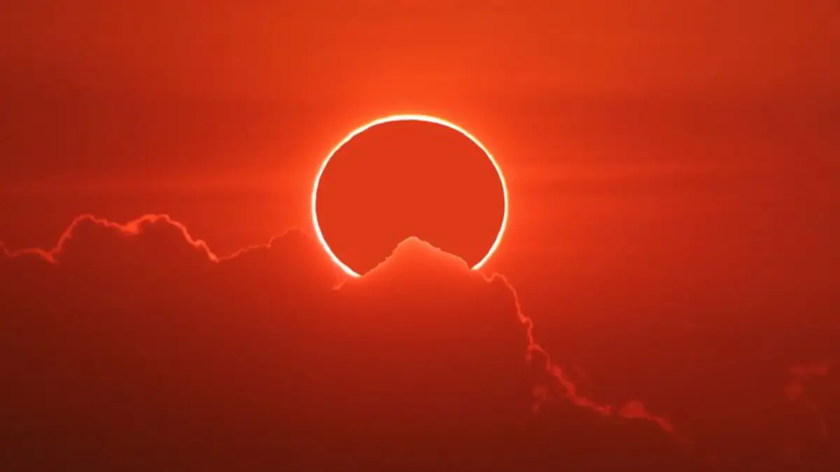 Expert issues warning over this weekend's 'ring of fire' solar eclipse