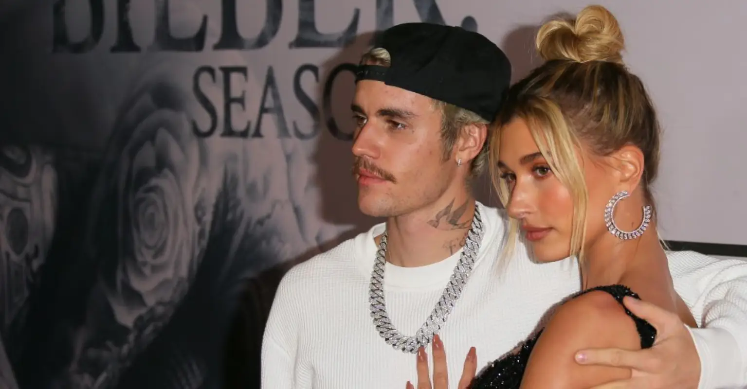Fans go wild after Justin Bieber posts photo holding newborn baby