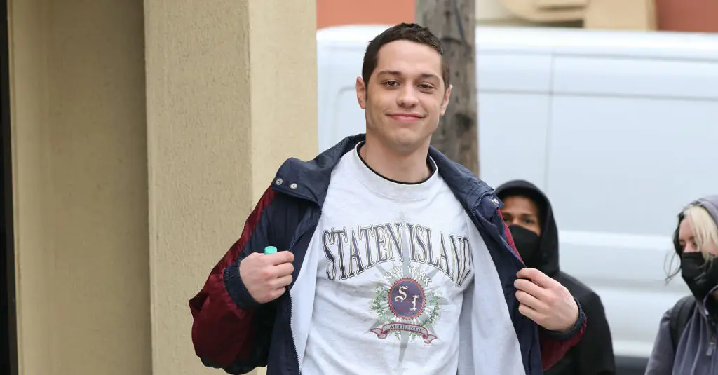 Pete Davidson hilariously mocks his BDE, Kanye West feud and dating life in SNL Barbie parody 'I'm Just Pete'