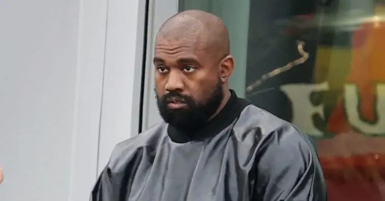 Kanye West abruptly stops pedicure after being hurt by nail technician: 'It's my toes'