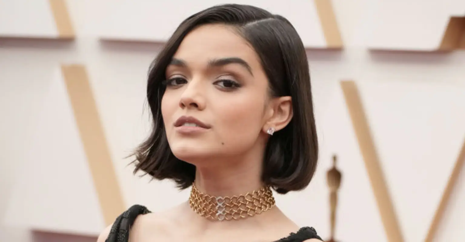 Rachel Zegler defends Taylor Swift amid 'cruel' commentary over rumored relationship with Travis Kelce