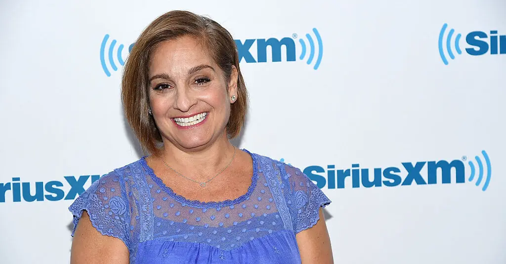 US Olympic legend Mary Lou Retton reportedly 'fighting for her life' in ICU