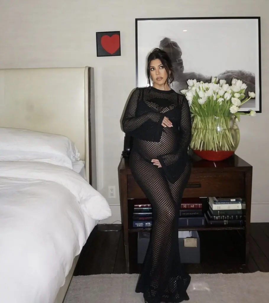 size-large wp-image-1263232598