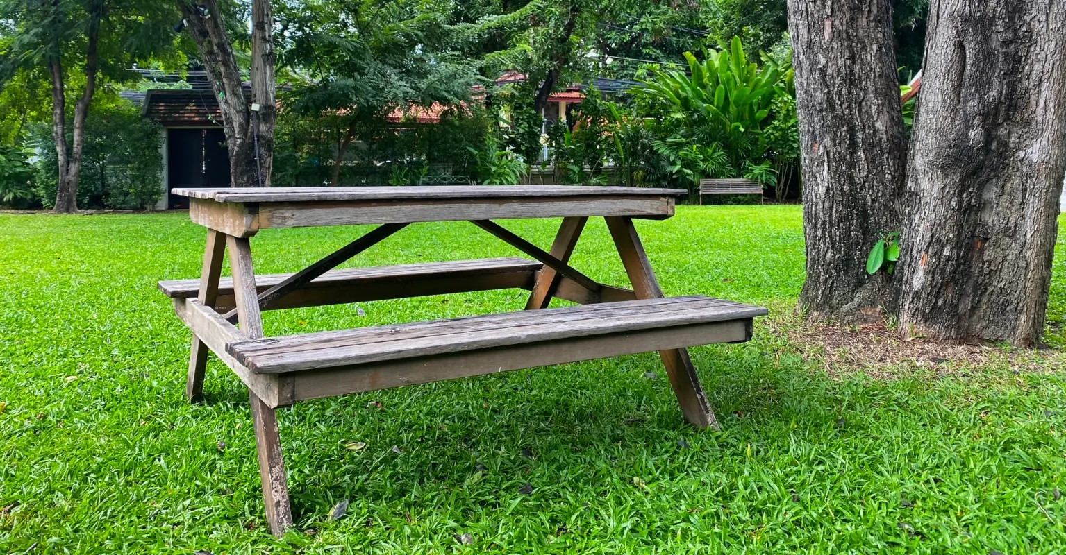 'Entitled' parents divide social media after reserving park benches for 4-year-old's birthday party