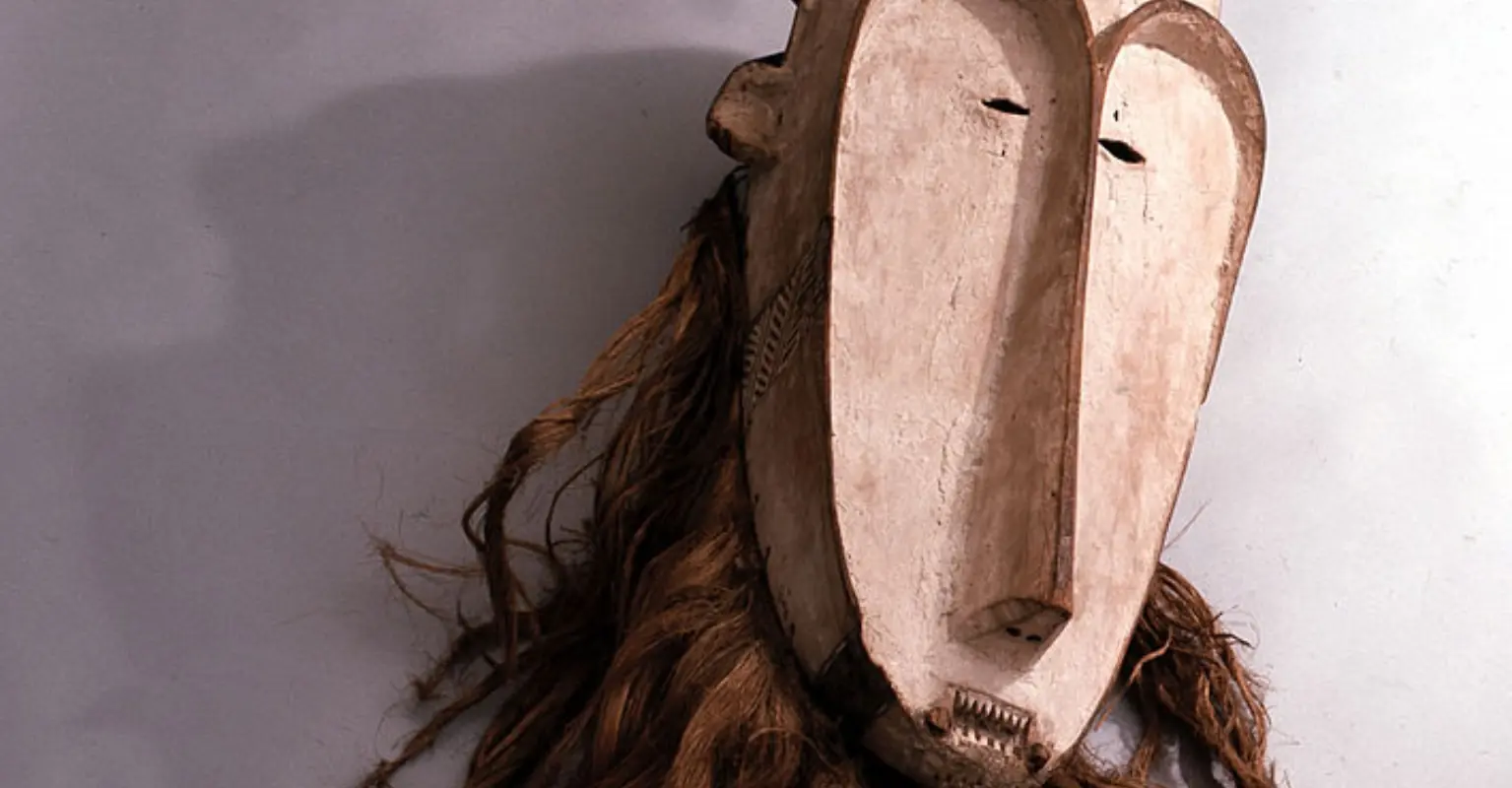 Elderly couple sue art dealer who bought African face mask from them for $158 and sold it for $4.4 million