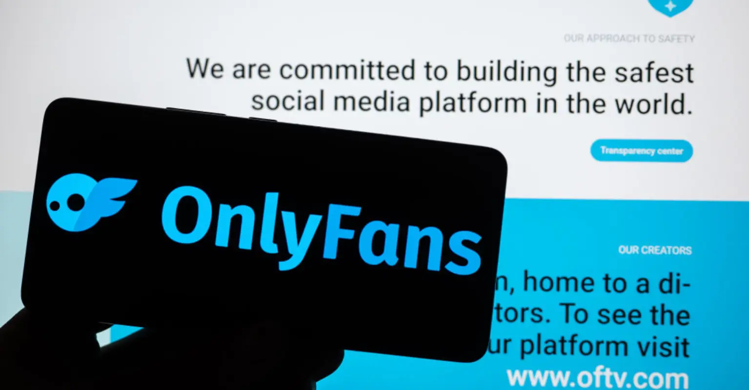 Minneapolis cop under investigation after guy she pulled over 'recognized her from OnlyFans'